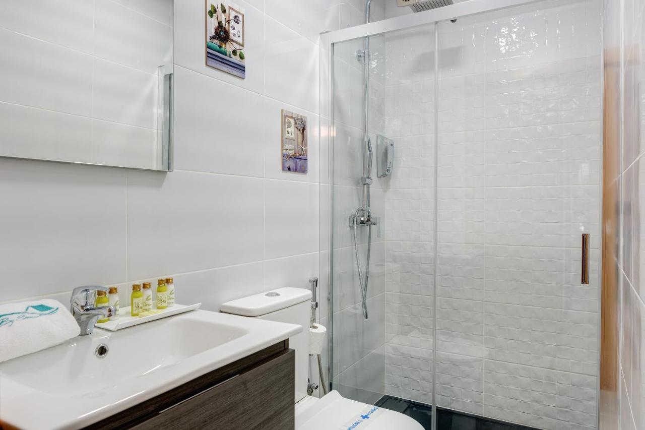 Villa Mamba By Seric,15' Walking To The Beach Torremolinos Exterior photo