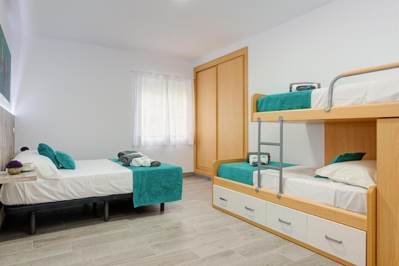 Villa Mamba By Seric,15' Walking To The Beach Torremolinos Exterior photo